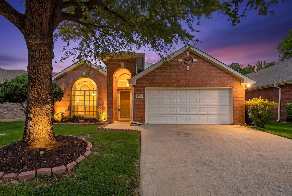 6916 Indiana Avenue, Fort Worth, TX 76137 - #1