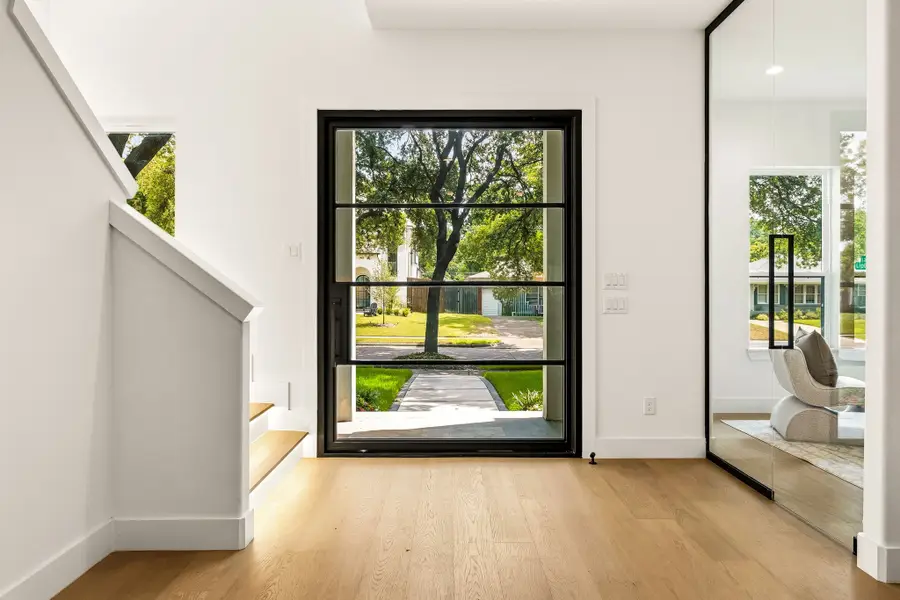 8903 Liptonshire Drive, Dallas, TX 75238 - #2