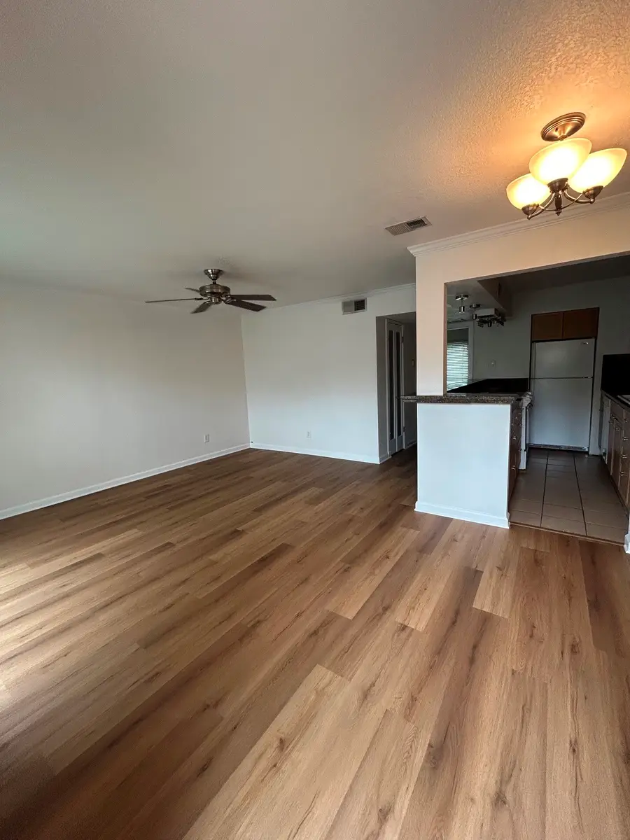 4112 Bowser Avenue #210, Dallas, TX 75219 - #2