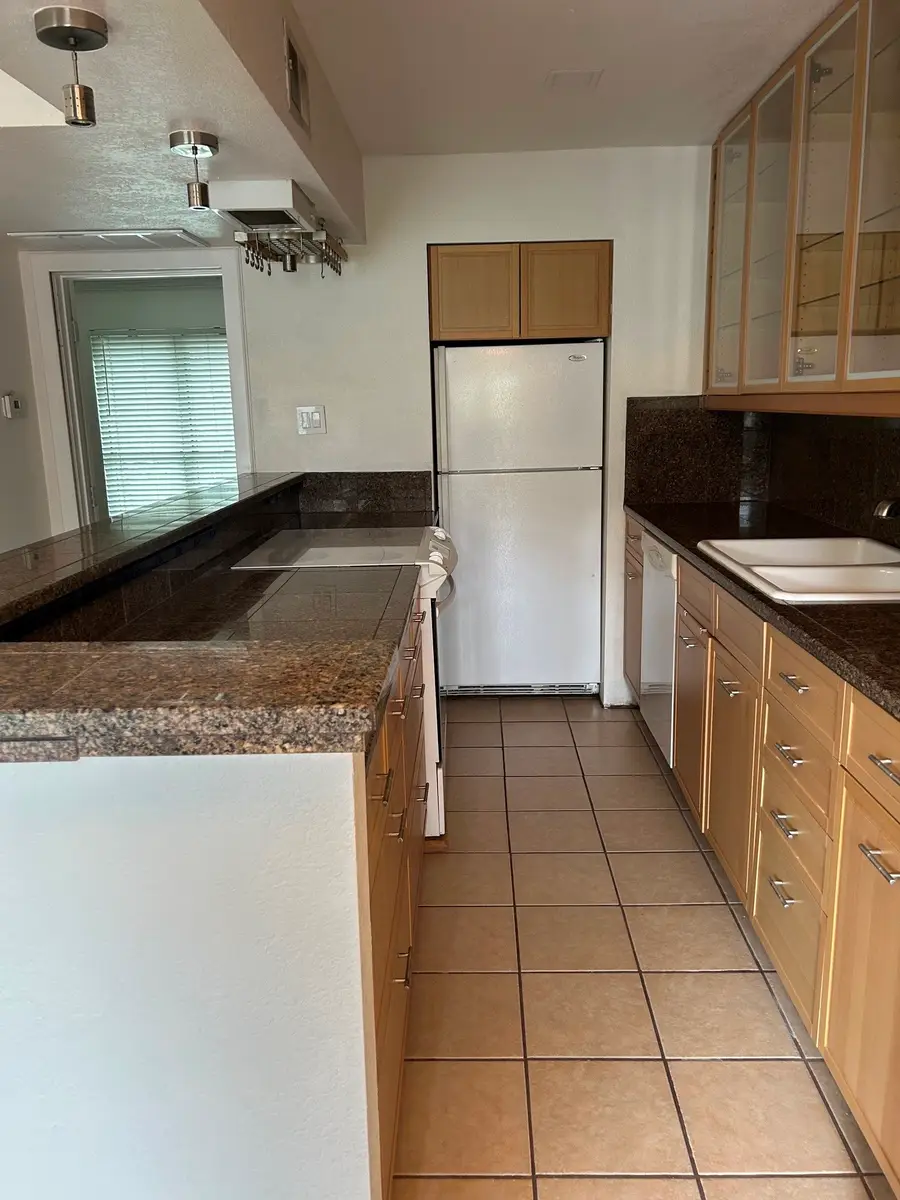 4112 Bowser Avenue #210, Dallas, TX 75219 - #3