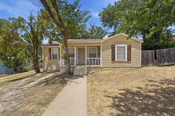 2663 Burton Avenue, Fort Worth, TX 76105