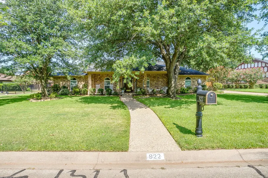 922 Highland Drive, Cleburne, TX 76033 - #3