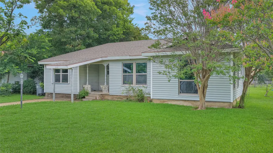 1536 Celeste, Dallas, TX 75217 - #3