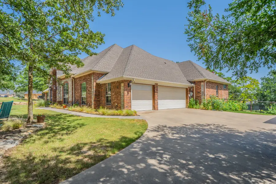 109 Overton Ridge Circle, Weatherford, TX 76088 - #2