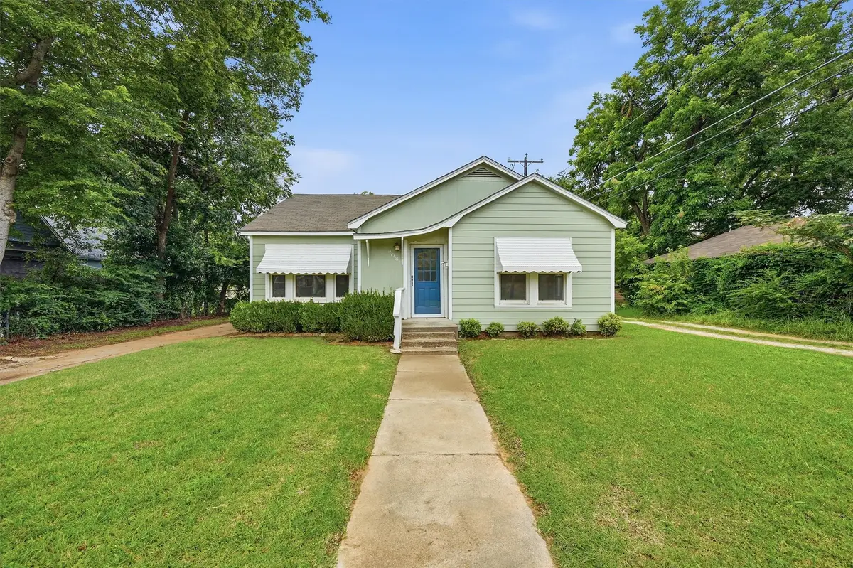 408 S Tone Avenue, Denison, TX 75020 - #1