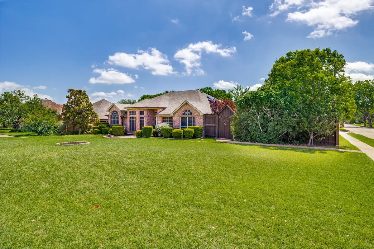 2100 Los Rios Boulevard, Plano, TX 75074 - #1