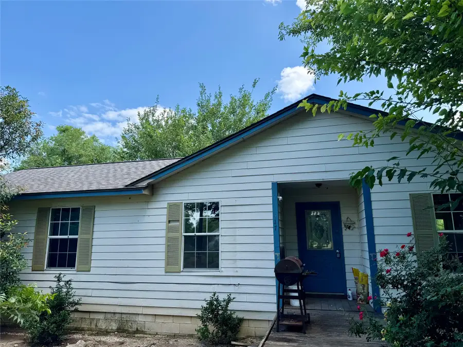 417 W Harris Street, Dublin, TX 76446 - #2