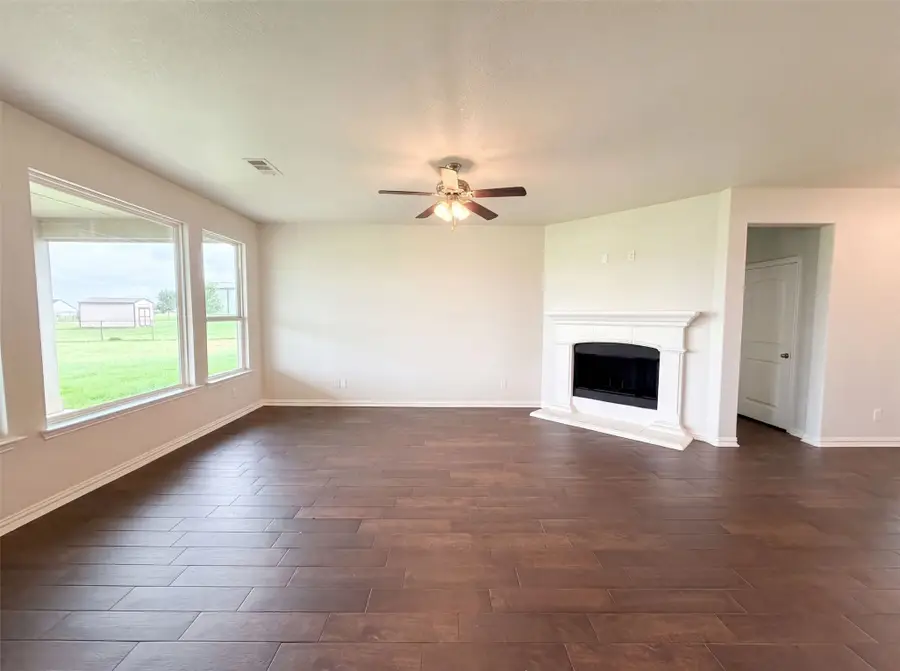 211 Spring Creek Circle, Paradise, TX 76073 - #3