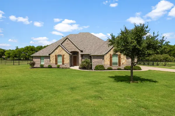 115 Taylor Ridge Drive, Waxahachie, TX 75167