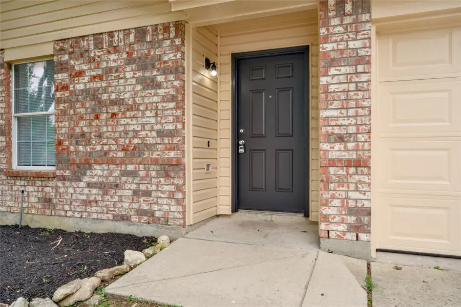 829 Santa Rosa Drive, Fort Worth, TX 76052 - #3