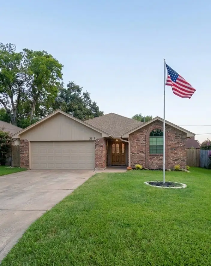 5619 Autumn Wheat Trail, Arlington, TX 76017 - #1