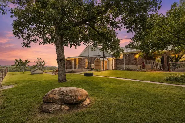 339 Colwell Road, Forestburg, TX 76239