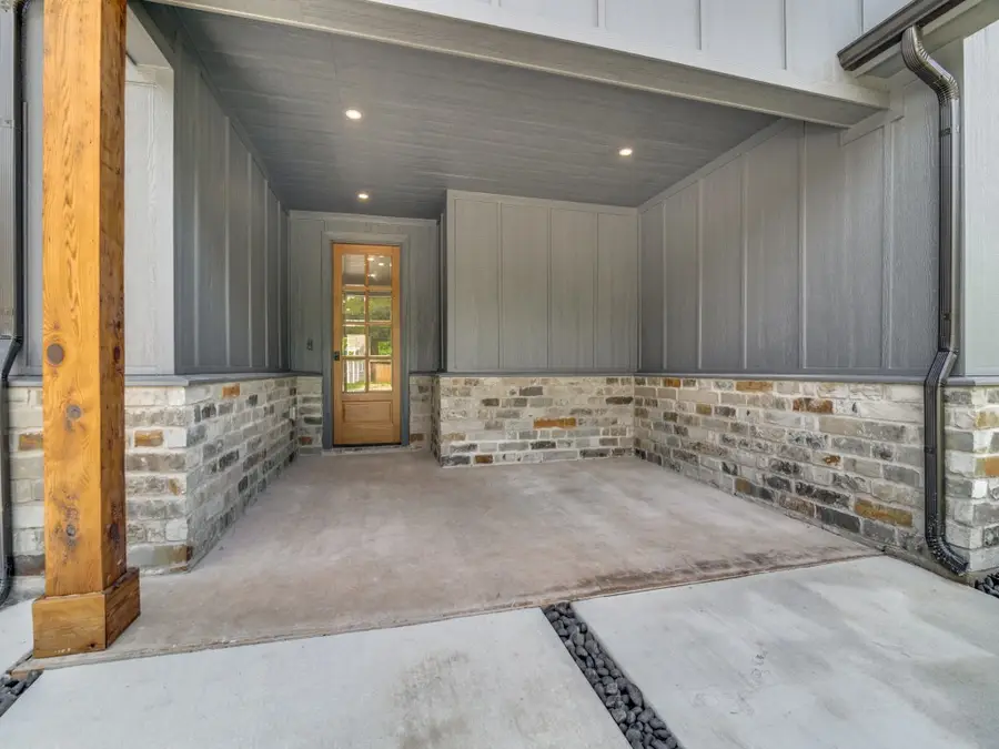 98 San Jacinto Street, Terrell, TX 75160 - #2