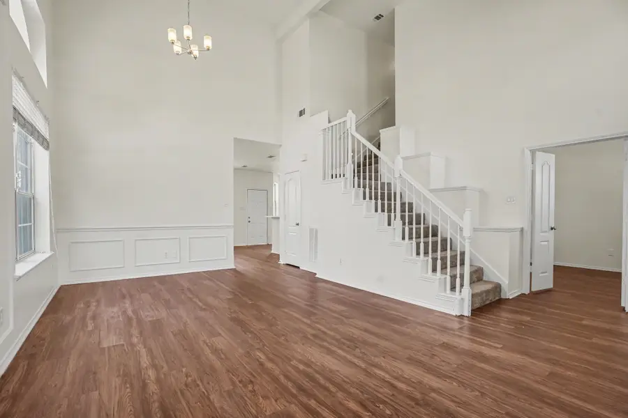 129 Hanover Street, Grand Prairie, TX 75052 - #3