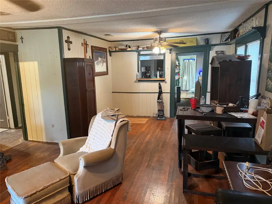 1007 S Bassett Street, Eastland, TX 76448 - #2
