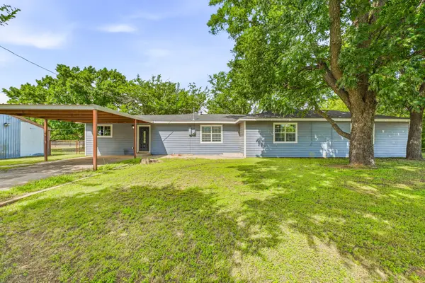 20043 N State Highway 108, Stephenville, TX 76401