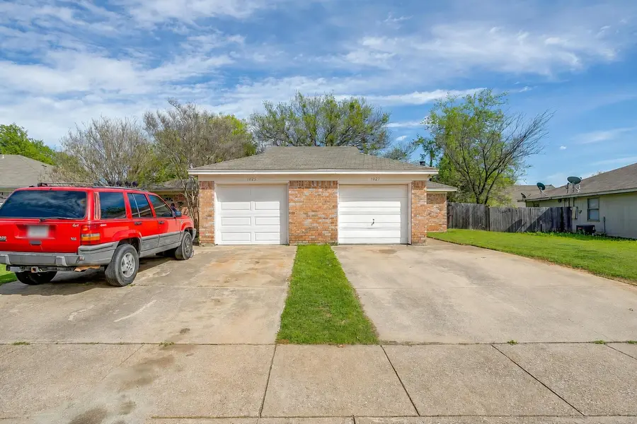 1025 Irene Street, Burleson, TX 76028 - #3