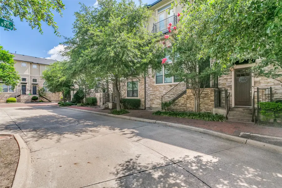 7212 Scotland Court, Plano, TX 75024 - #2