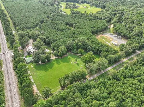 126 Oscar Kilpatrick Road, Gibsland, LA 71028