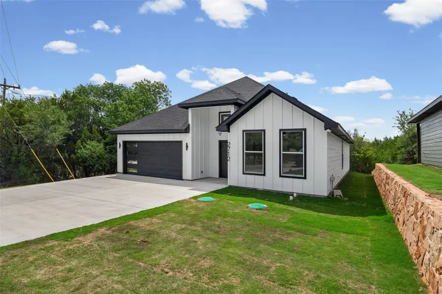 2712 Steepleridge Circle, Granbury, TX 76048 - #3