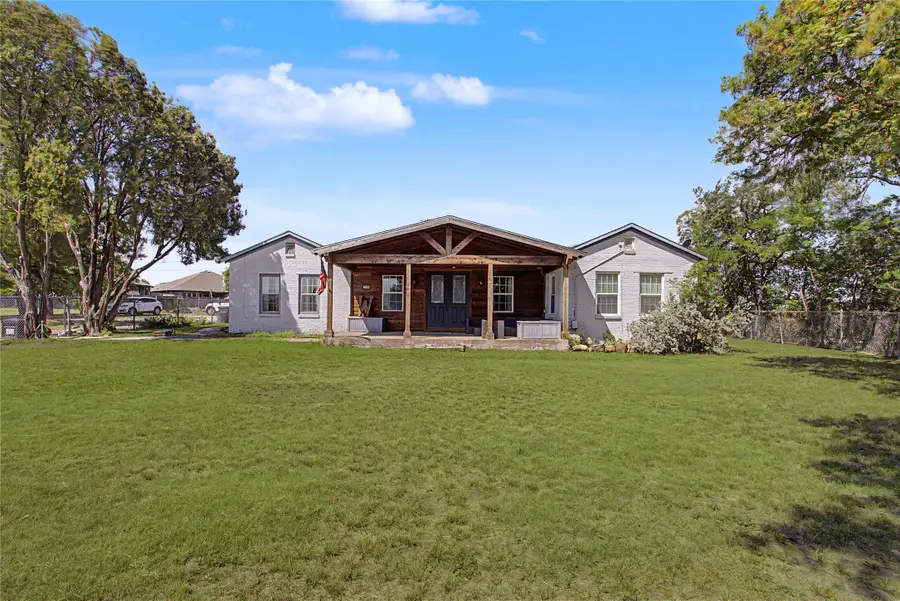 7921 White Settlement Road, White Settlement, TX 76108 - #3