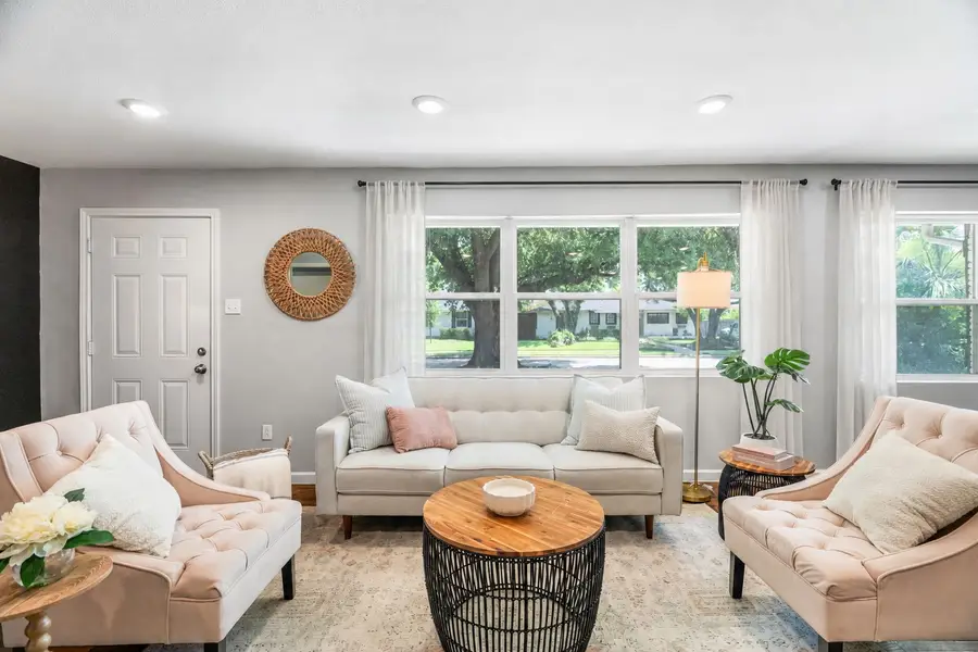 3147 Newcastle Drive, Dallas, TX 75220 - #2