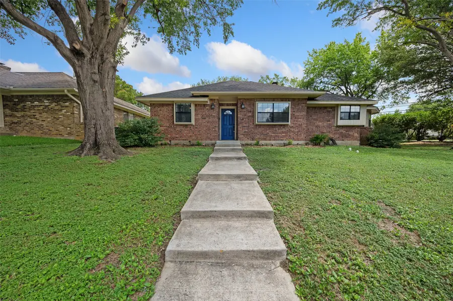 2405 Castle Street, Irving, TX 75038 - #2