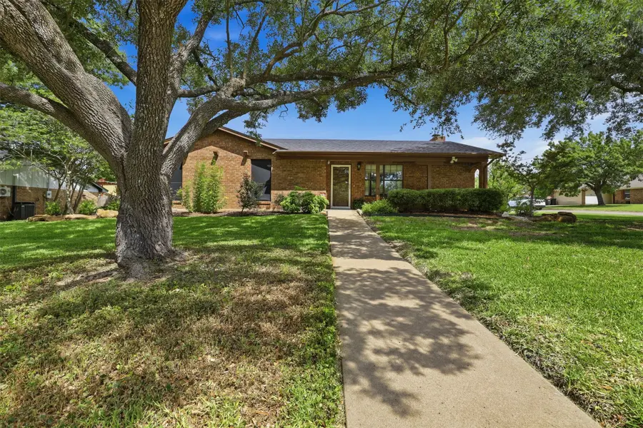 1300 Linda Court, Cleburne, TX 76033 - #2