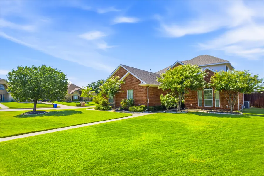 1201 Forest Green Drive, Kennedale, TX 76060 - #2