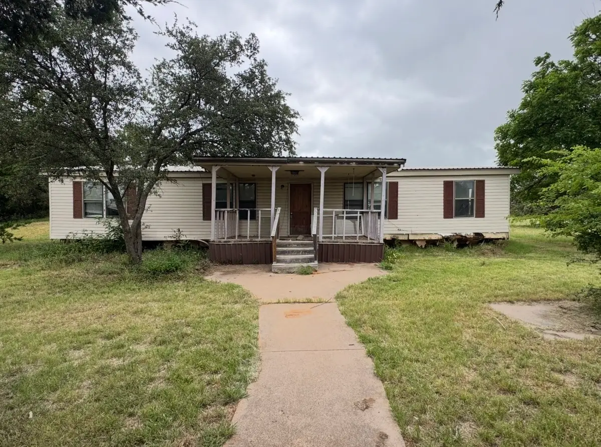 405 Munson Drive, Clyde, TX 79510 - #1