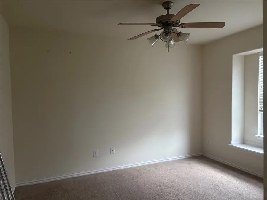 140 Cherokee Street, Greenville, TX 75402 - #2