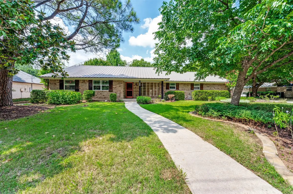 708 Headlee Street, Denton, TX 76201 - #1