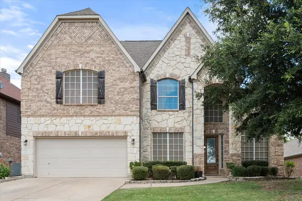 1008 Linden Drive, Burleson, TX 76028