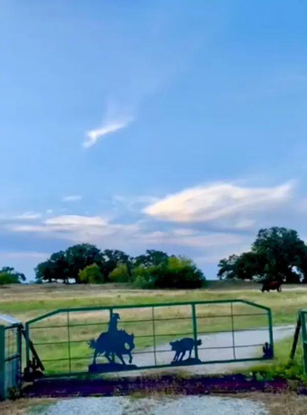 2186 Gilliland Road, Springtown, TX 76082