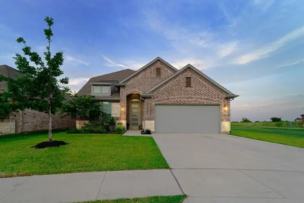1120 Stallion Lane, Justin, TX 76247
