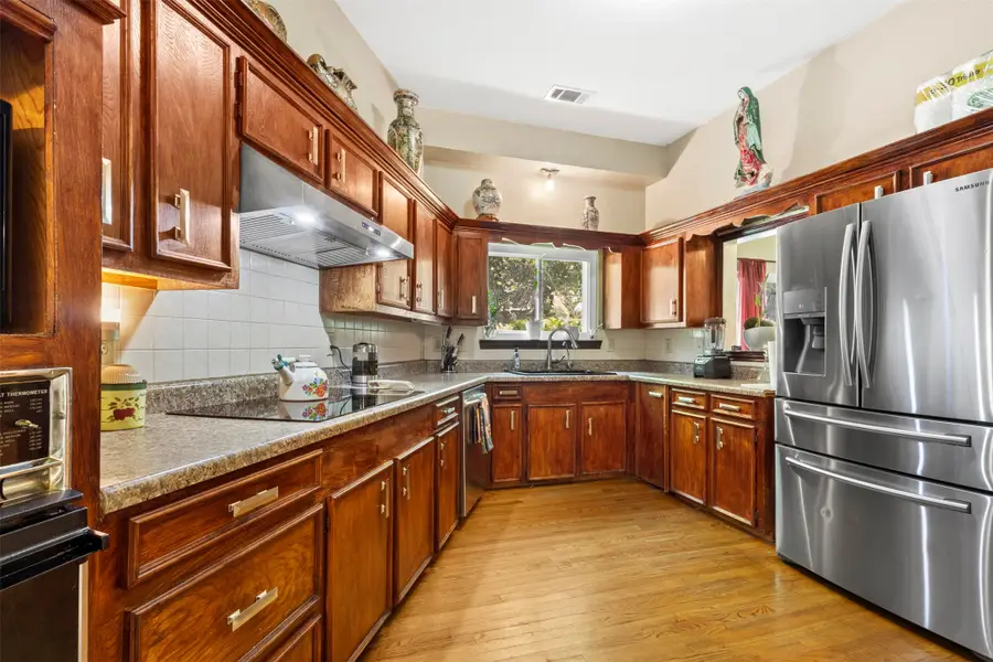 3929 Amy Avenue, Garland, TX 75043 - #3