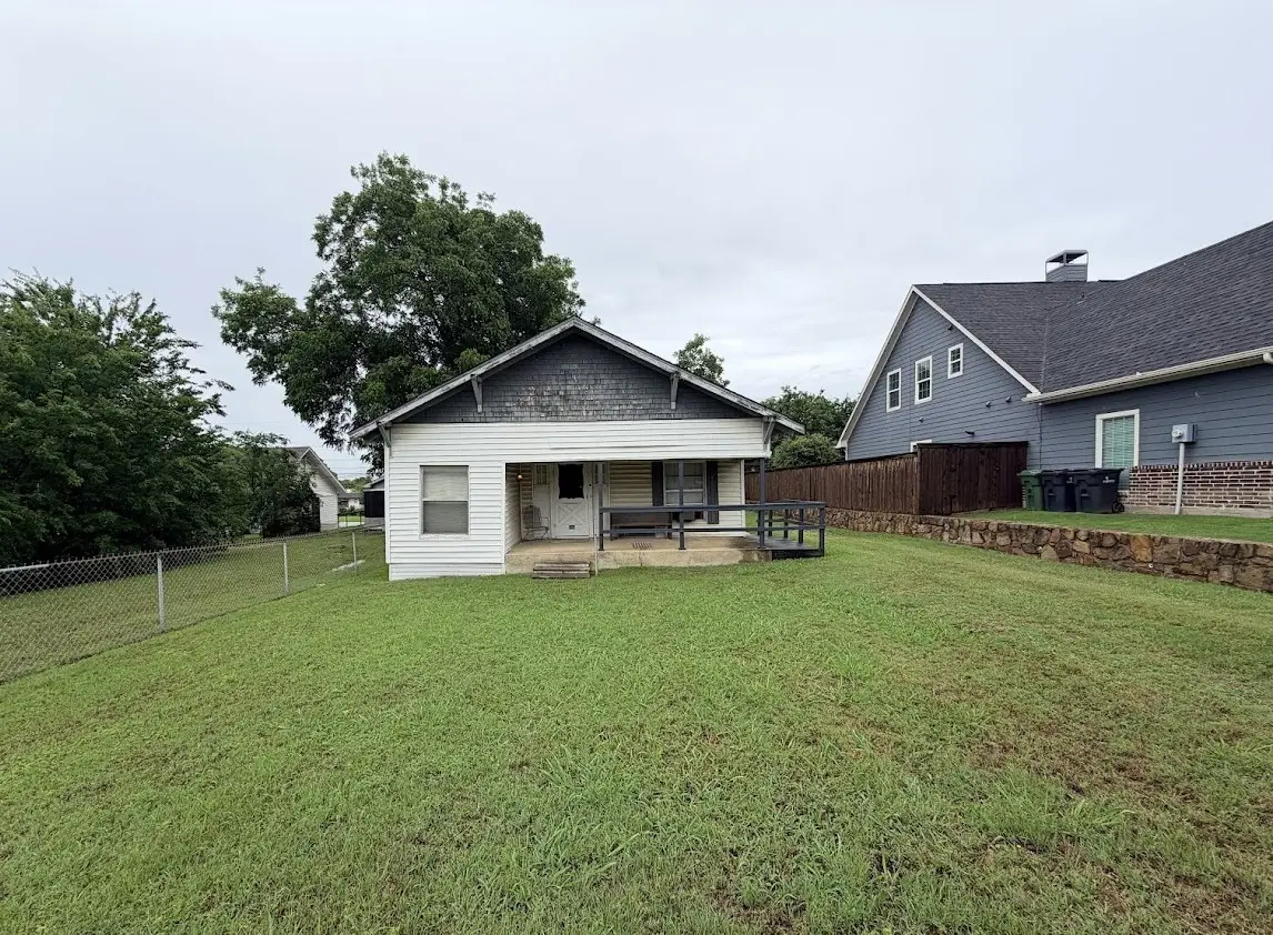 105 E 3rd Street, Prosper, TX 75078 - #1