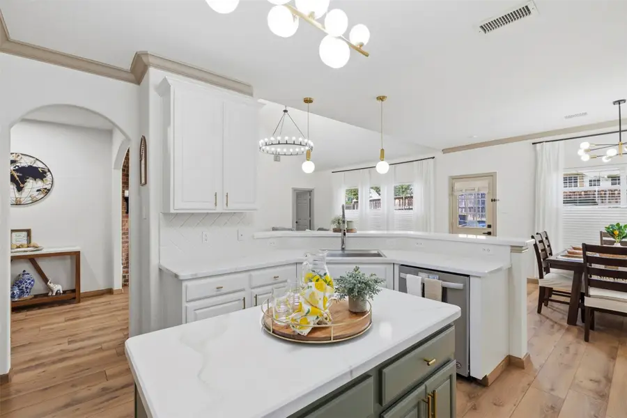 601 Cresthaven Drive, McKinney, TX 75071 - #3