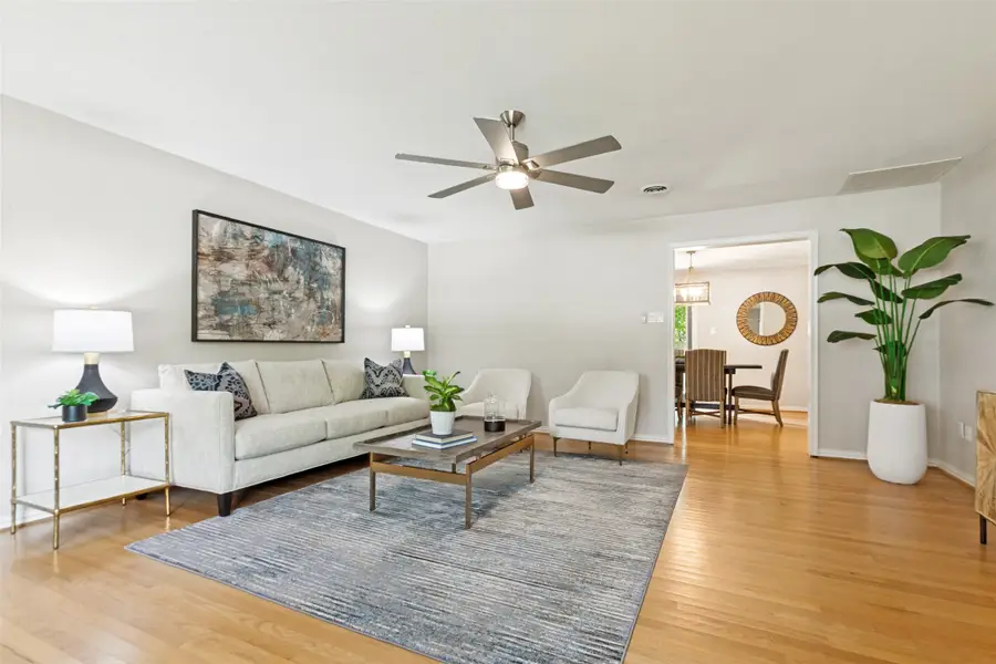 306 S Lois Lane, Richardson, TX 75081 - #2