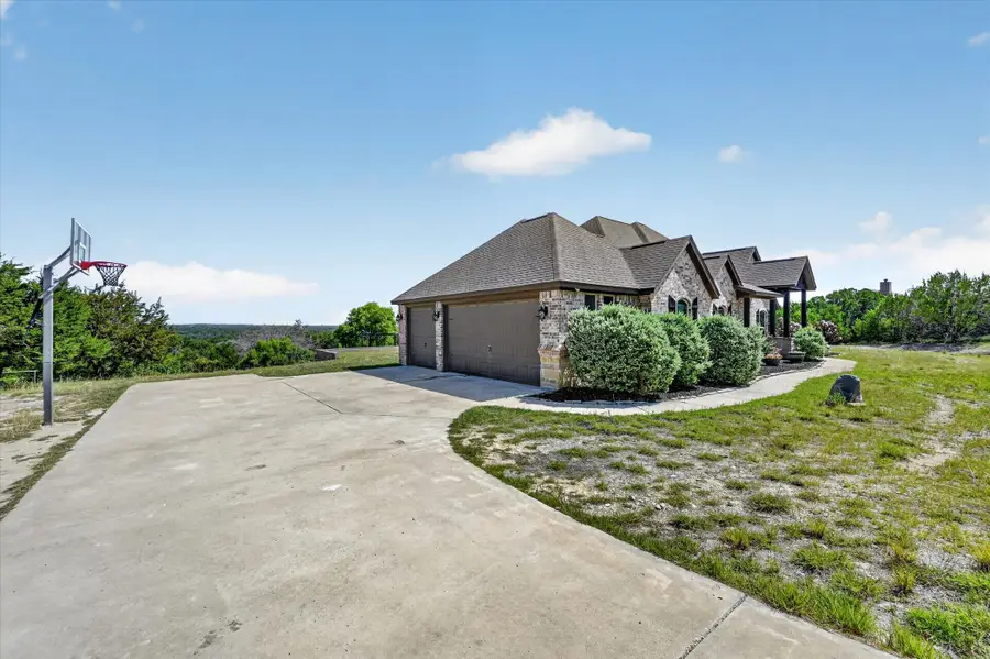 118 Cedar Mountain Drive, Weatherford, TX 76085 - #2