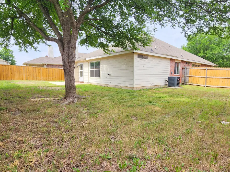 1605 Cardinal Way, Aubrey, TX 76227 - #2