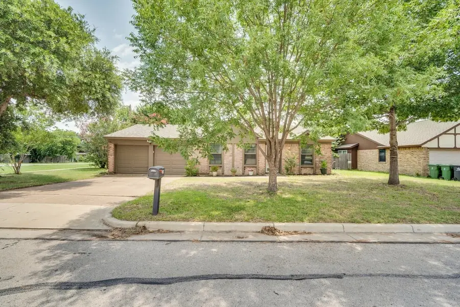 3501 French Wood Drive, Arlington, TX 76016 - #3