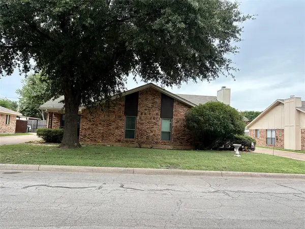 5720 Cancun Drive, North Richland Hills, TX 76180