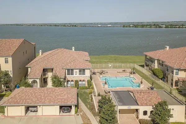 2137 Portofino Drive #2137, Rockwall, TX 75032