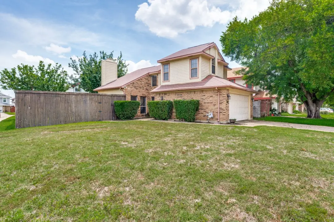 3828 Clover Hill Lane, Carrollton, TX 75007 - #1