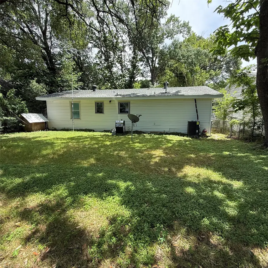 1306 Liveoak Avenue, Corsicana, TX 75110 - #2