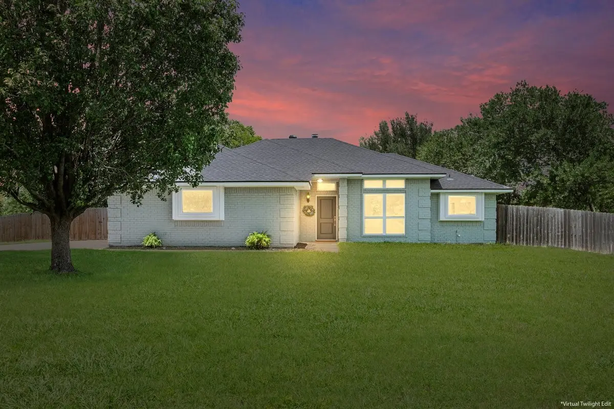 740 Castleman Creek Road, Hewitt, TX 76643 - #1