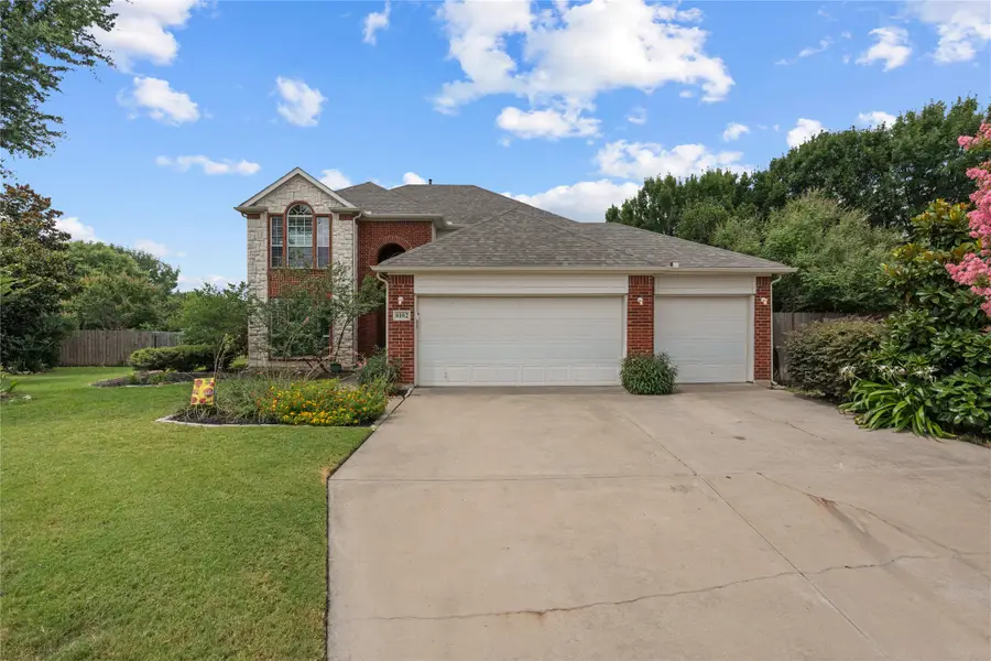 8102 Yucatan Court, Arlington, TX 76002 - #2