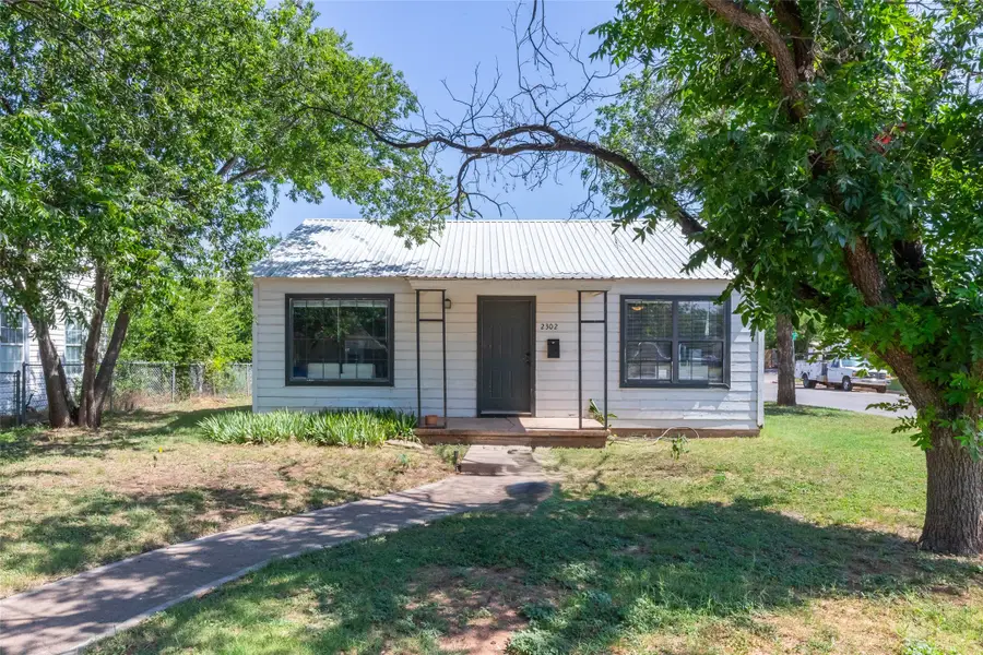 2302 N 18th Street, Abilene, TX 79603 - #2