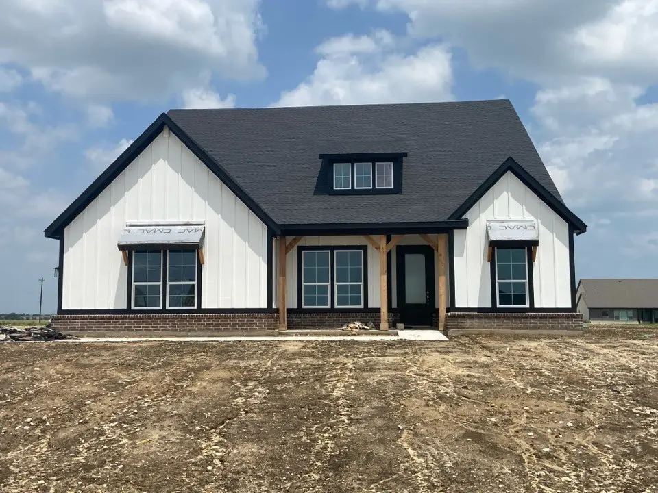86 County Road 200, Valley View, TX 76272 - #1